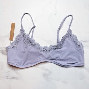 NWT Skims Fits Everybody Lace Scoop Bralette